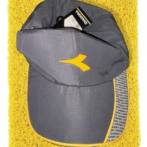Men’s Diadora Charcoal and Mustard Hat